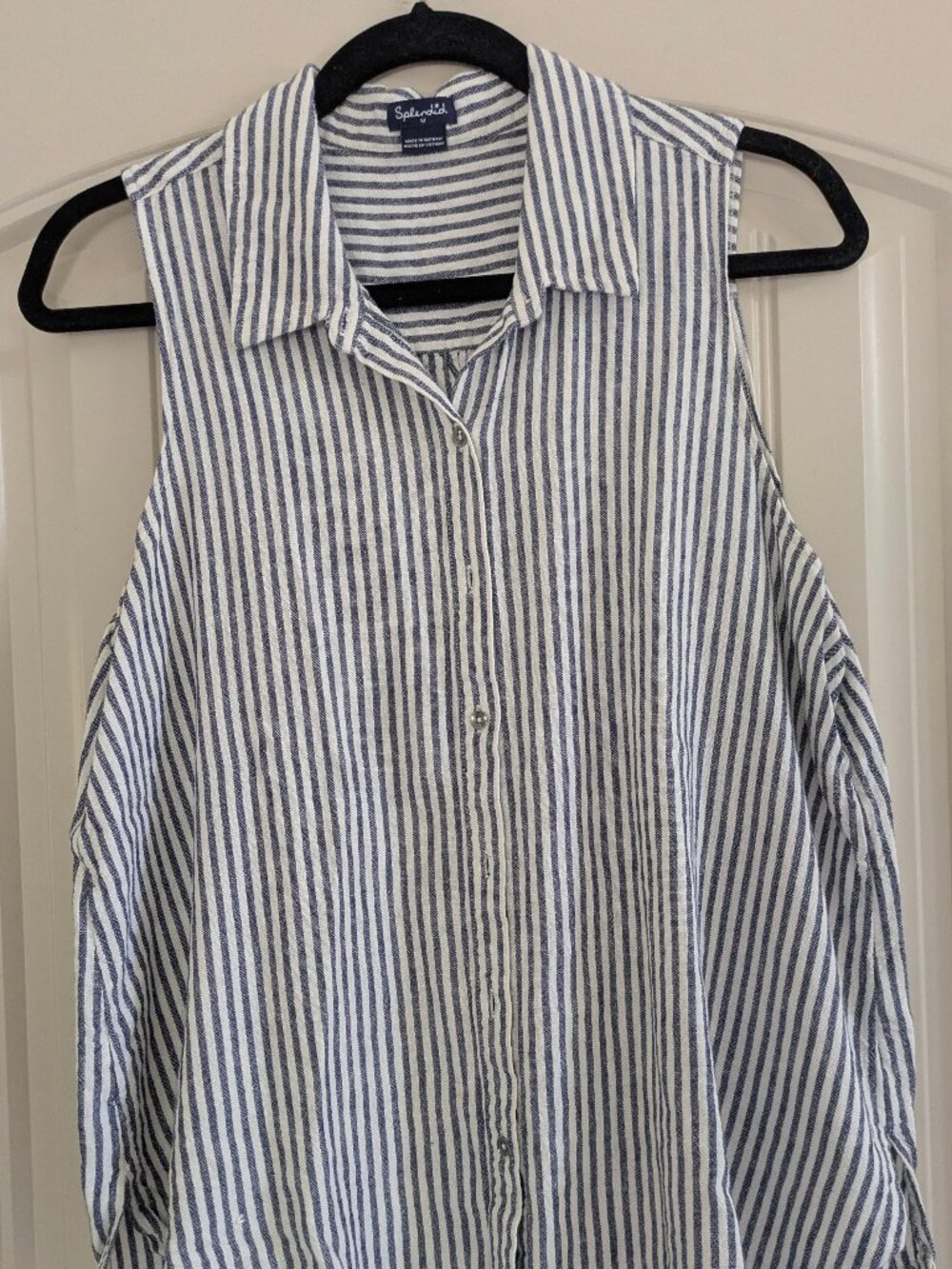 Splendid Sleeveless Top